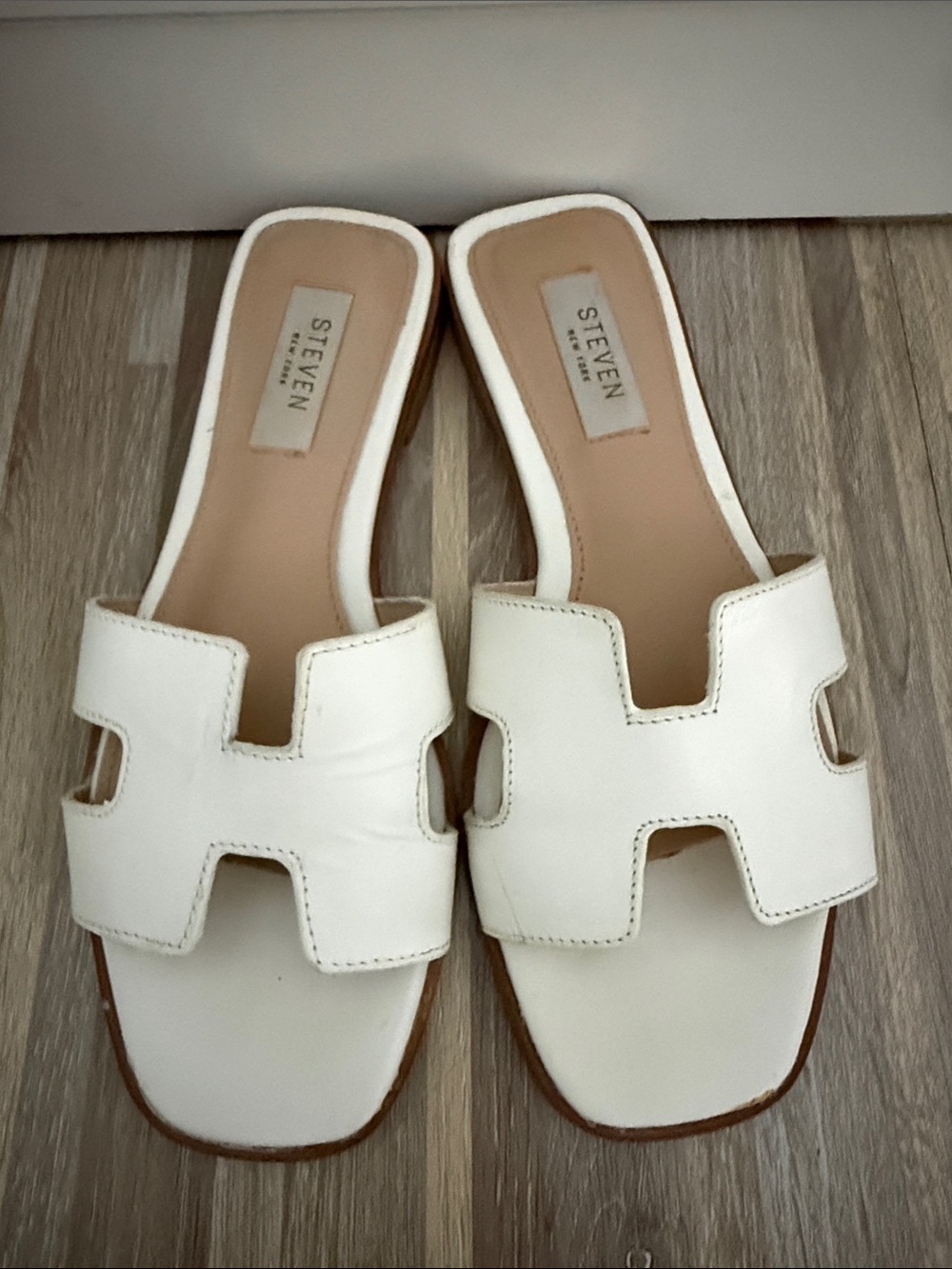 Steven New York By Steve Madden White Leather Sandals